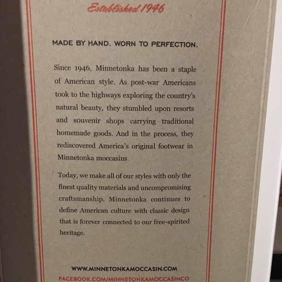 🐻Minnetonka Furry Slipper Slides🐻 - Picture 7 of 8